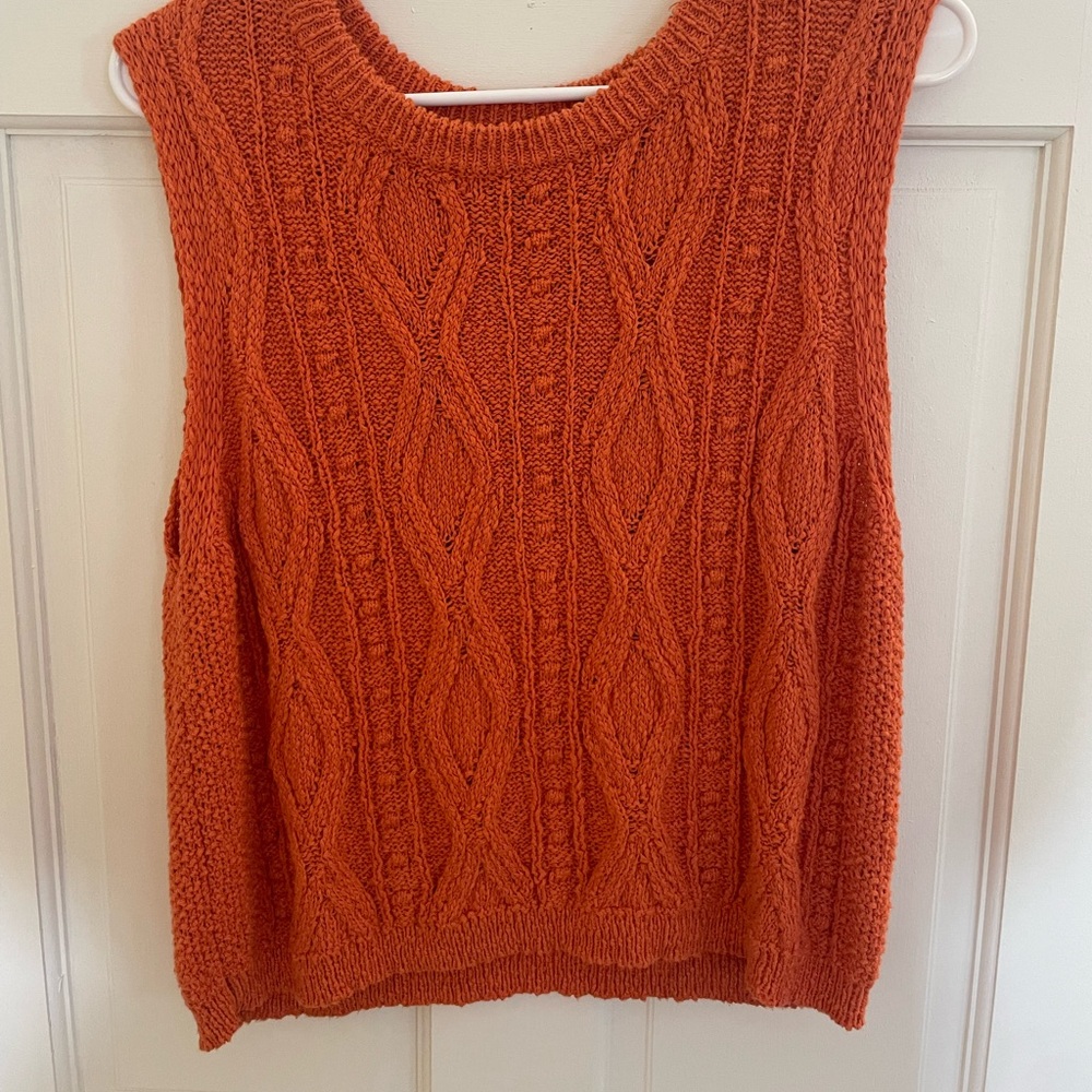 Universal Thread Cropped Orange Knit Sweater Vest